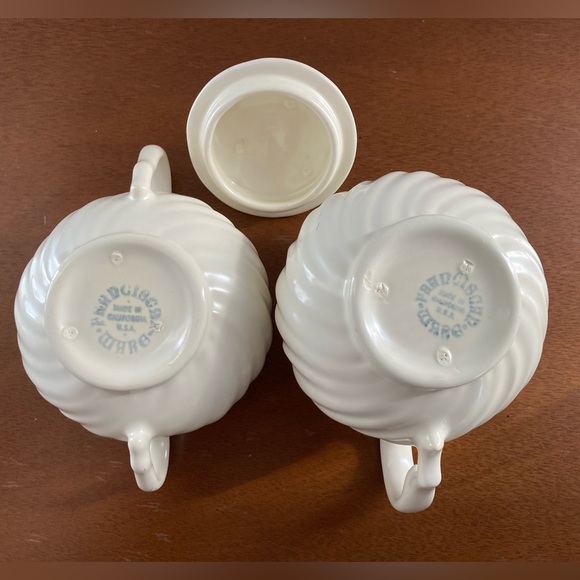 Vintage Franciscan Coranodo Off-White Matte Pottery Cream and Sugar Bowl Set - Picture 4 of 5